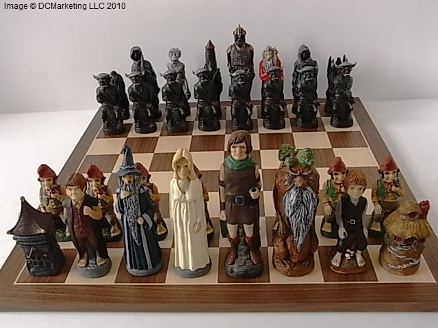 Lord of the Rings Chess Set LOTR Themed Chess Pieces in Gold -  Portugal